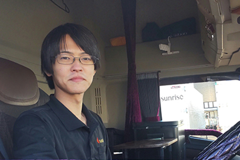 先輩の声